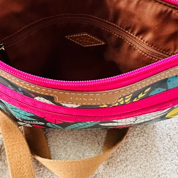 Fossil Saddle Bag Cross Body Purse - Picture 7 of 7